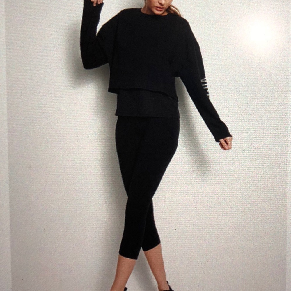 ⭐️Brand New Victoria Secret sport 3 piece outfit⭐️